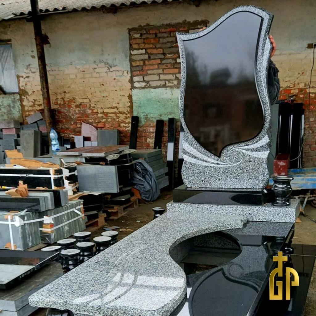 Одинарний пам'ятник №62