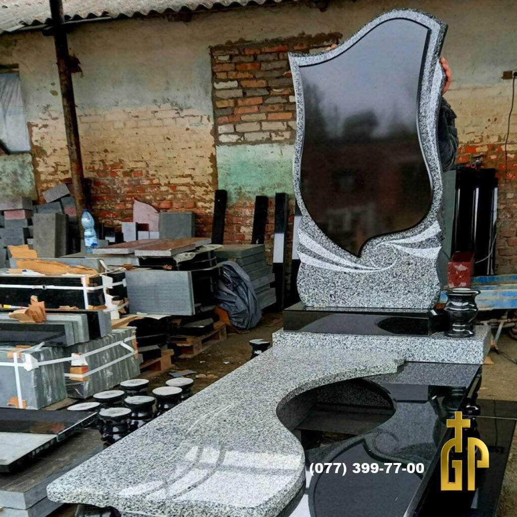 Одинарний пам'ятник №62