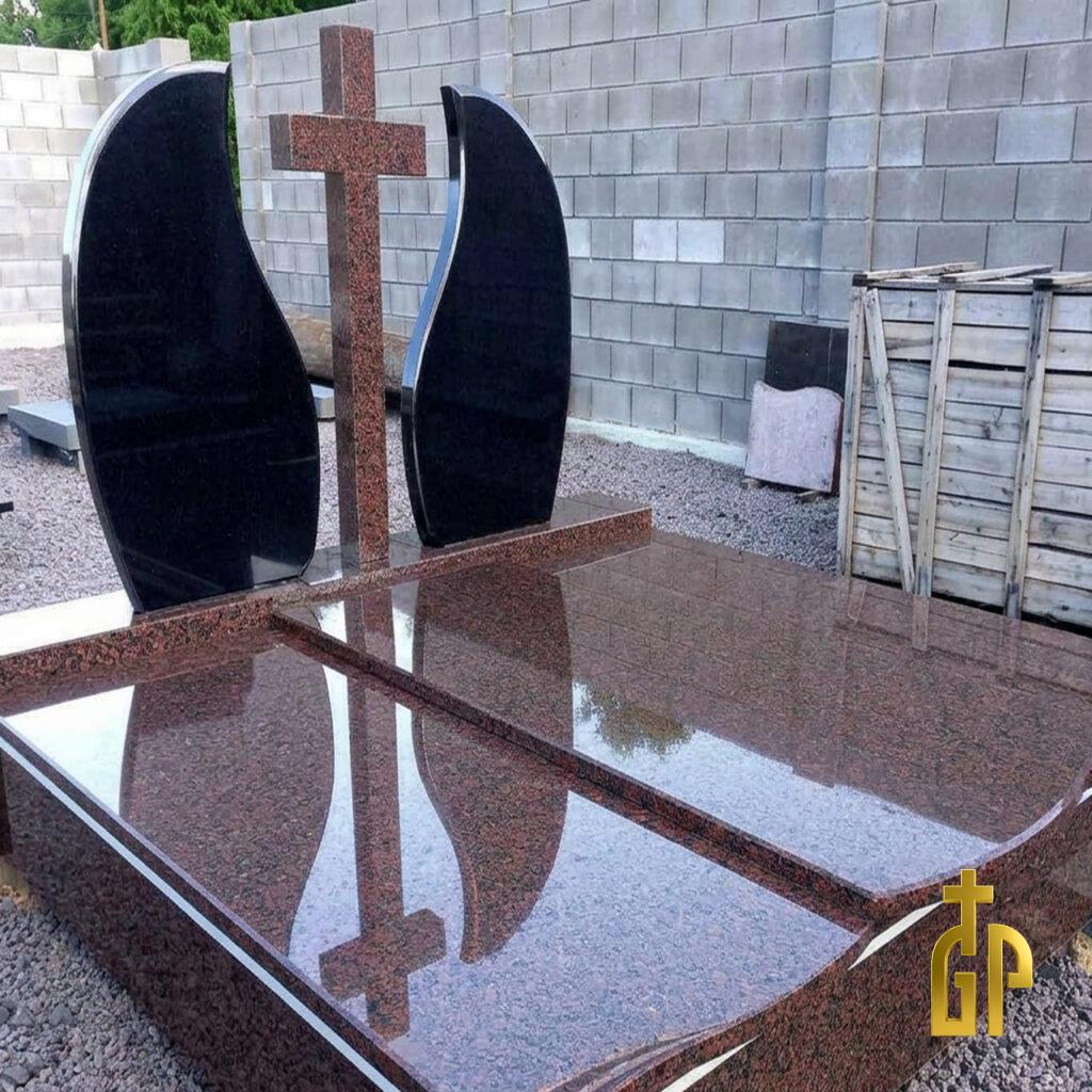Подвійний пам'ятник №7