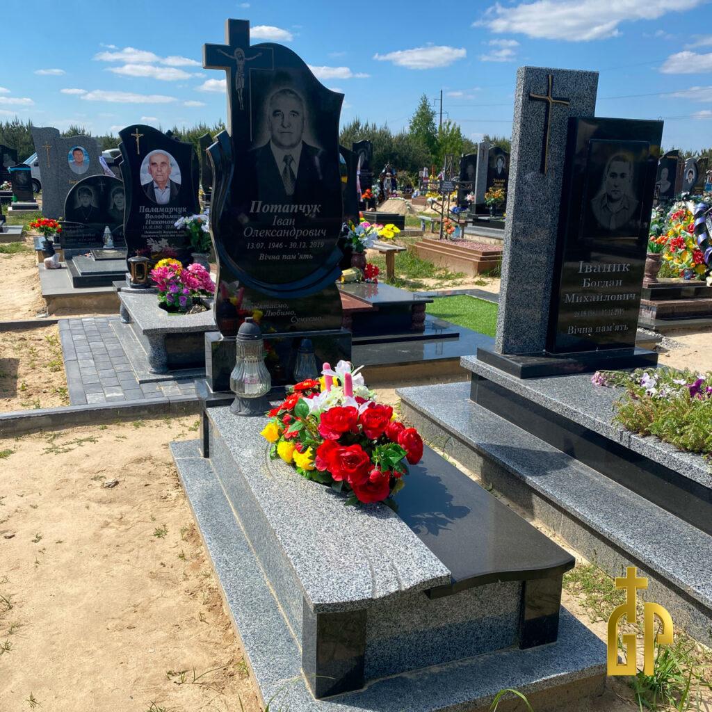 Одинарний пам'ятник №6
